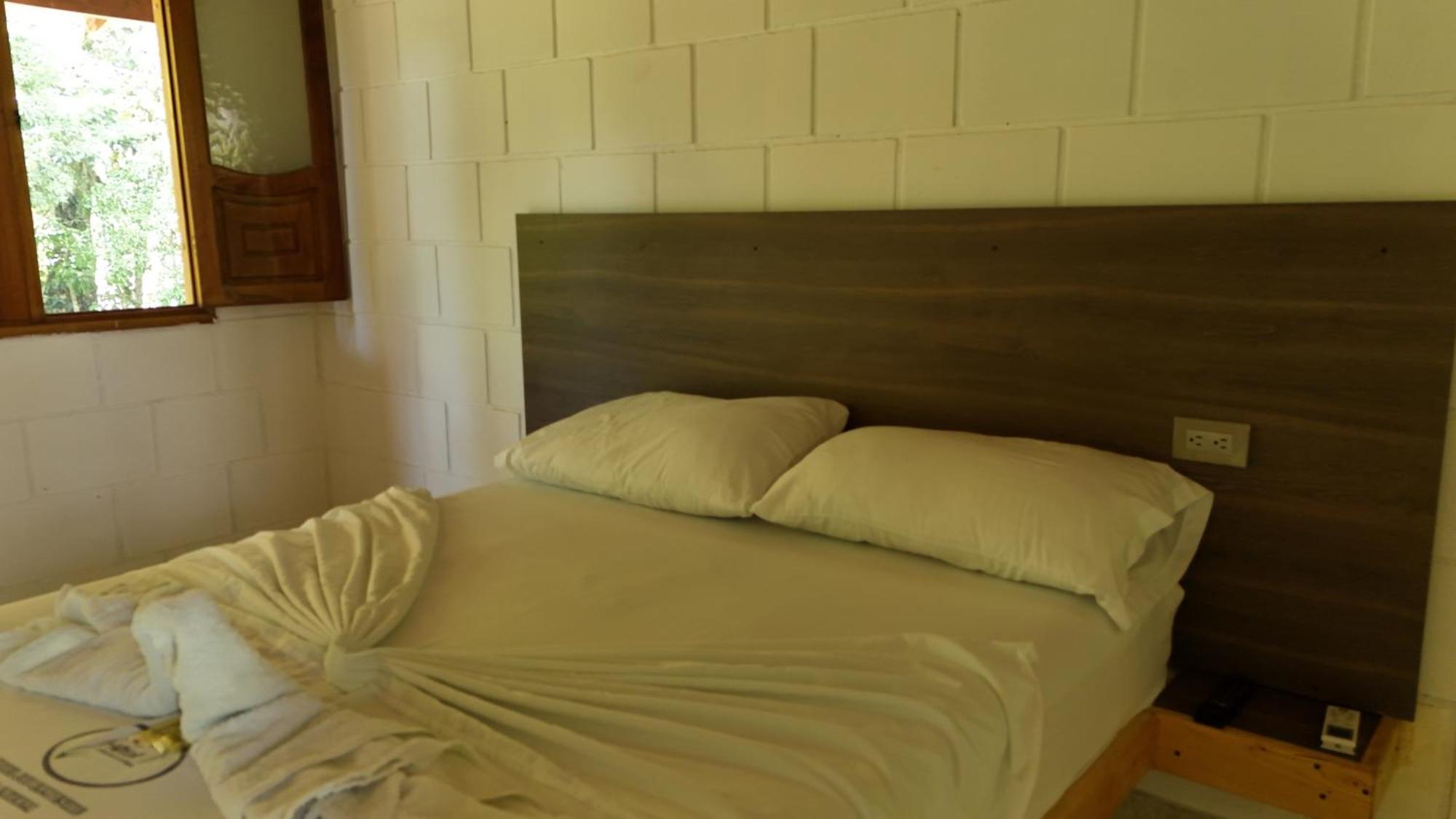 Hotel Campestre Las Cavernas La Mesa Norte Buitenkant foto
